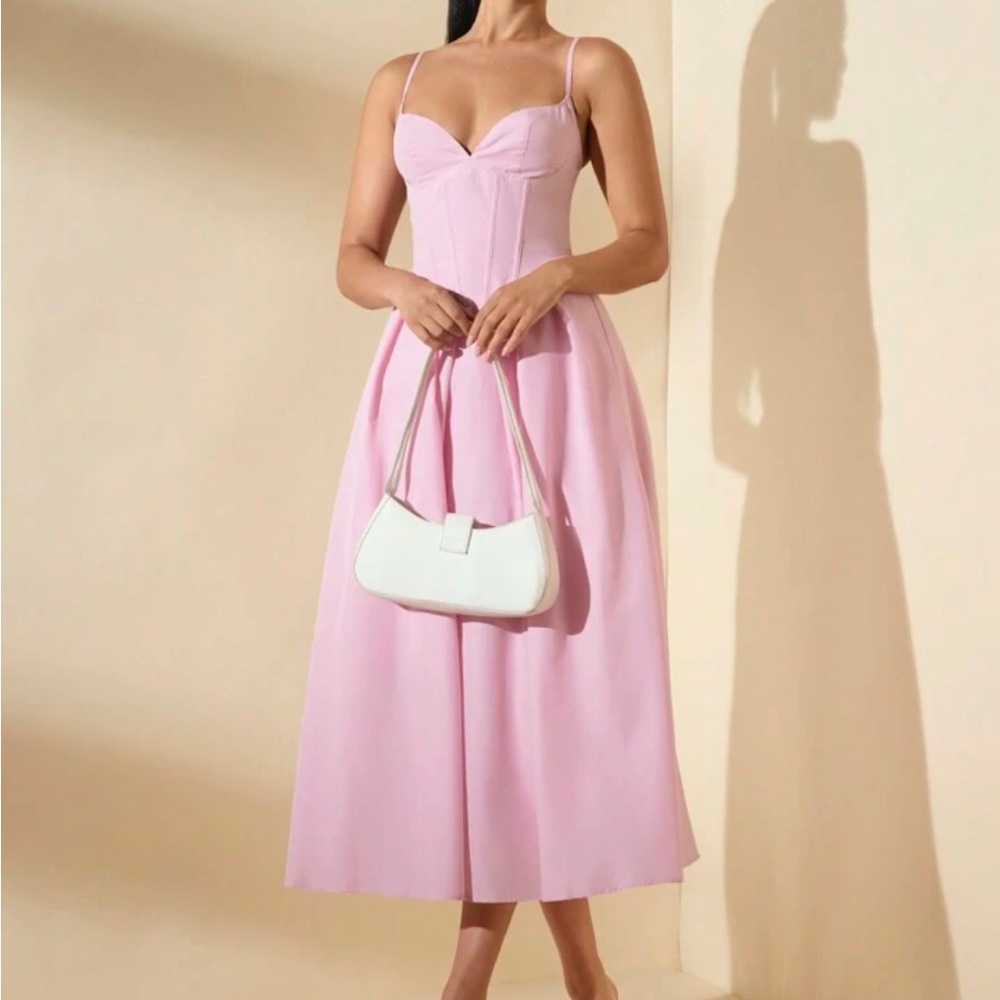 Gorgeous midi dress